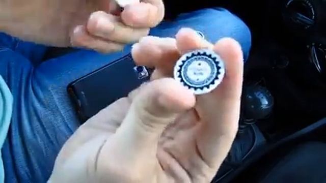 Магнитный держатель для телефона в автомобиль смотреть онлайн