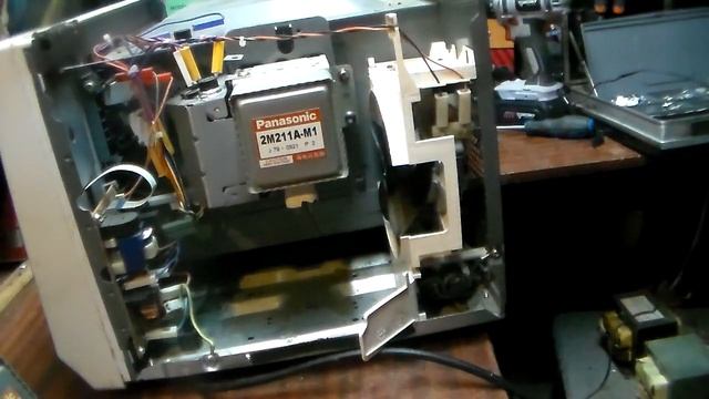 Ремонт микроволновки Панасоник! После сервиса) смотреть онлайн