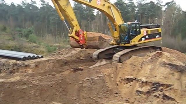 Caterpillar 345C with 4m shovel ! смотреть онлайн