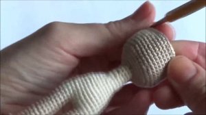 Маленькая куколка крючком // мастер-класс toyfabric