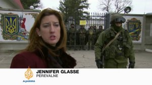Gunmen surround Ukranian bases in Crimea