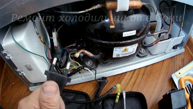 Ремонт холодильника Haier C2F637CXRG, не холодит.