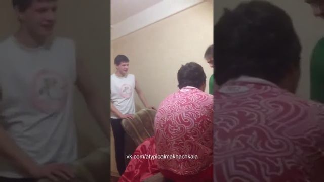 Нетипичная Махачкала После хорошего отдыха запалили смотреть онлайн