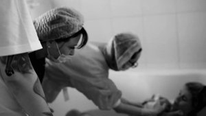 Роды в воду. Третьи роды. Идеальные роды. Роды как праздник. Роды под слоганом "Три песни ты рожала