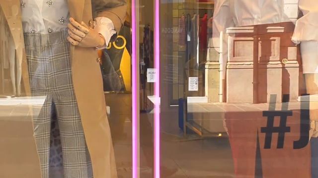 Италия Падуя блузка с юбкой новая весенняя коллекция 2021 смотреть онлайн