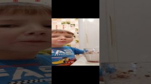 как сделать коктейль но только с какао.mp4