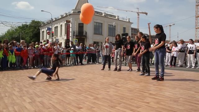 2014.05.24 Весенний бал Ufanet, студия брейк-данса Sense of life смотреть онлайн
