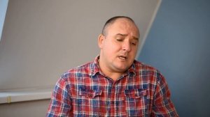 Зимнее обустройство артезианской скважины.