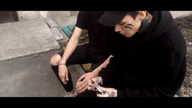 Решили набить татуировок смотреть онлайн