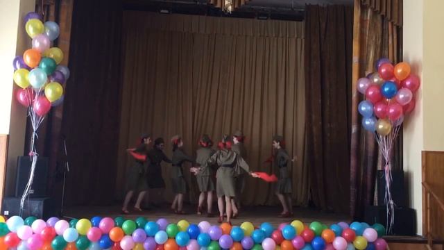 Танец ко Дню Победы смотреть онлайн