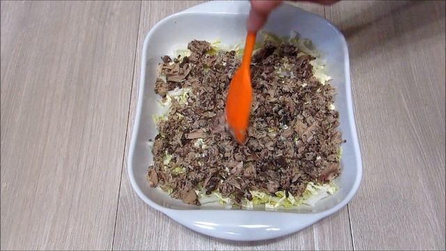 Салат с тунцом и фасолью / Рыбный салат смотреть онлайн