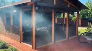 Прозрачные рольставни в беседку