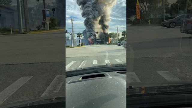 Massive Explosion at Melbourne Fireworks Store || ViralHog