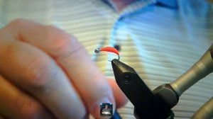 Зимняя убойная мушка для ловли подлёдного хариуса, ленка, тайменя. Снасти для зимней рыбалки.