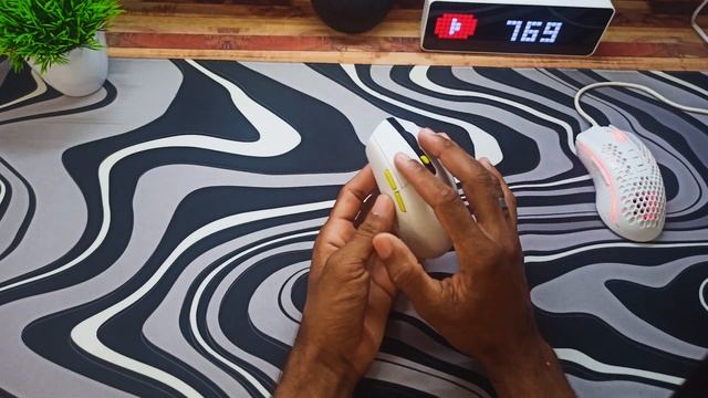 MOUSE GAMER SEM FIO - Logitech G304-Se [é muito lindo] смотреть онлайн