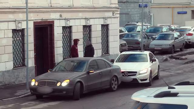 Деньги решают все