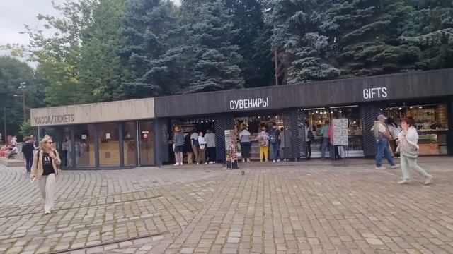 ОСТАНОВКА В КАЛИНИНГРАДЕ. КУДА СХОДИТЬ ПОГУЛЯТЬ. ГДЕ МЕНЯЛИ ДЕНЬГИ.ГДЕ КУПИТЬ СИМ КАРТУ. ПАРКОВКА