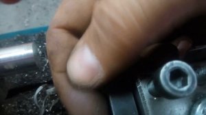 Токарний різець SCLCR1212H06