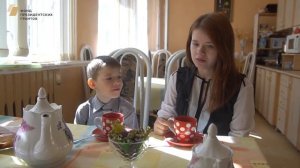 Проект «Хочу жить в семье»  Полина, 16 лет и Витя, 8 лет