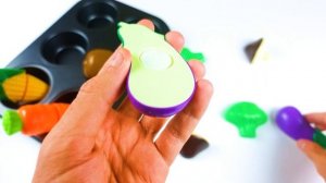 Учим названия Фруктов и Овощей для детей - Фрукты и Ягоды на Липучках - Обучающее видео