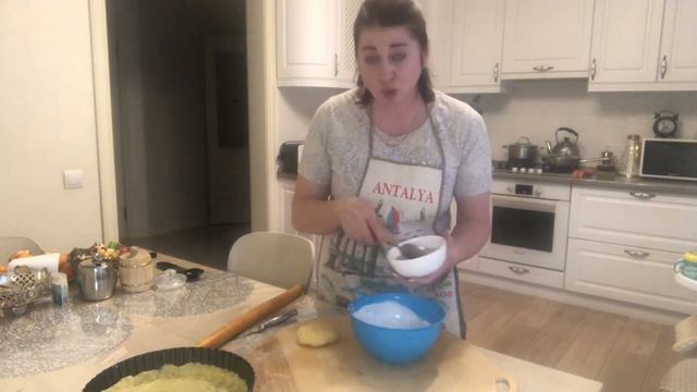 Келин-немка в казахской семье.Готовим ореховый пирог.Вкусный и быстрый.К любому чайному столу.