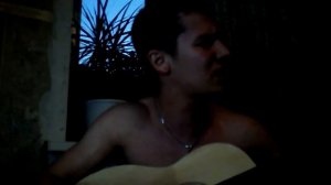 Малыш ты почему опять грустишь