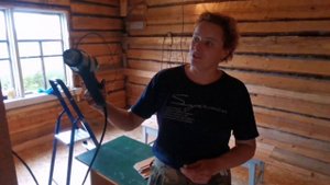Подсматриваем ремонт старого дома у соседей.