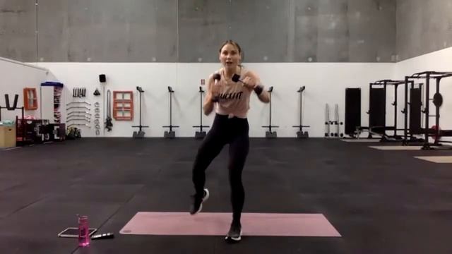 Saturday Sass - Live Stream смотреть онлайн