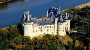 Замки реки Луары.  Франция.