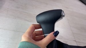 Kia Sportage - перетяжка руля и ручки КПП в экокожу с сохранением обогрева