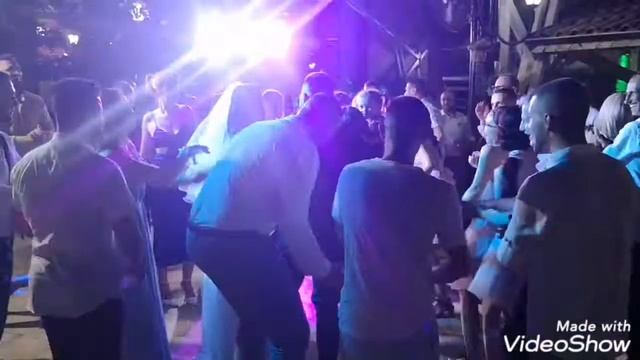 Подари ми първия танц... смотреть онлайн