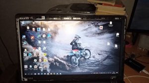 Почему мерцал экран ноутбука HP?