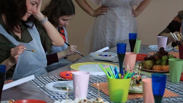 Я открыла свою школу рисования..) Л У Н А - открытие! смотреть онлайн