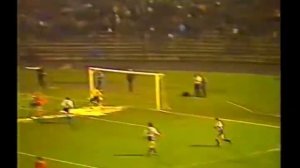 04/11/1987 - Vítkovice v Dundee United - UEFA Cup 2nd Round 2nd Leg - Highlights