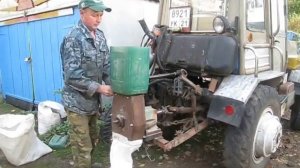 Зернодробилка самодельная.