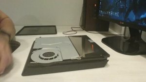 Разборка и Чистка PS 4 slim спустя 2 года.