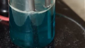 Электролиз раствора хлорида меди / Electrolysis of copper chloride solution