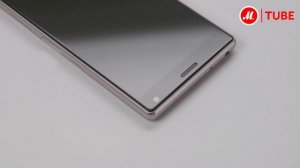 Распаковка смартфона Sony Xperia 10