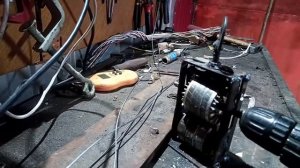 станок облегчающий жизнь сборщикам металлолома станок для снятия изоляции с проводов