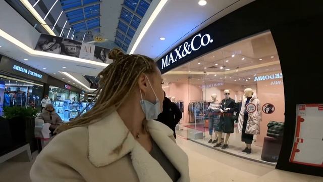 Сделала подарок на три года отношений. Хотя договорились не делать друг другу подароки смотреть онлайн