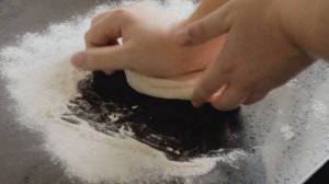 Китайская лепешка с зеленым луком. 葱花饼.