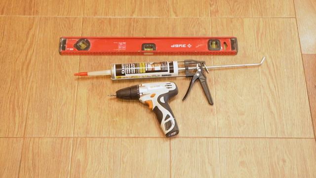 Легко ли самостоятельно сделать монтаж стеклянной шторки? смотреть онлайн