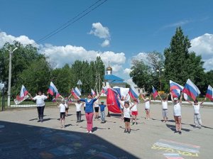 Всероссийская акция «Танцевальный флешмоб ко Дню России»