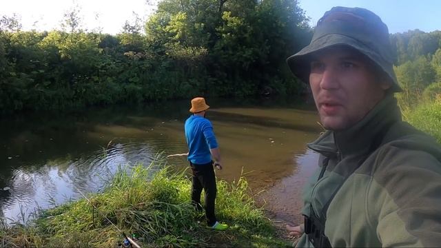 Рыбалка с ночевкой! Двое суток В РАЙСКОМ МЕСТЕ в ожидании ЛЕЩА | Быт и Еда На Костре | 2021 смотреть онлайн