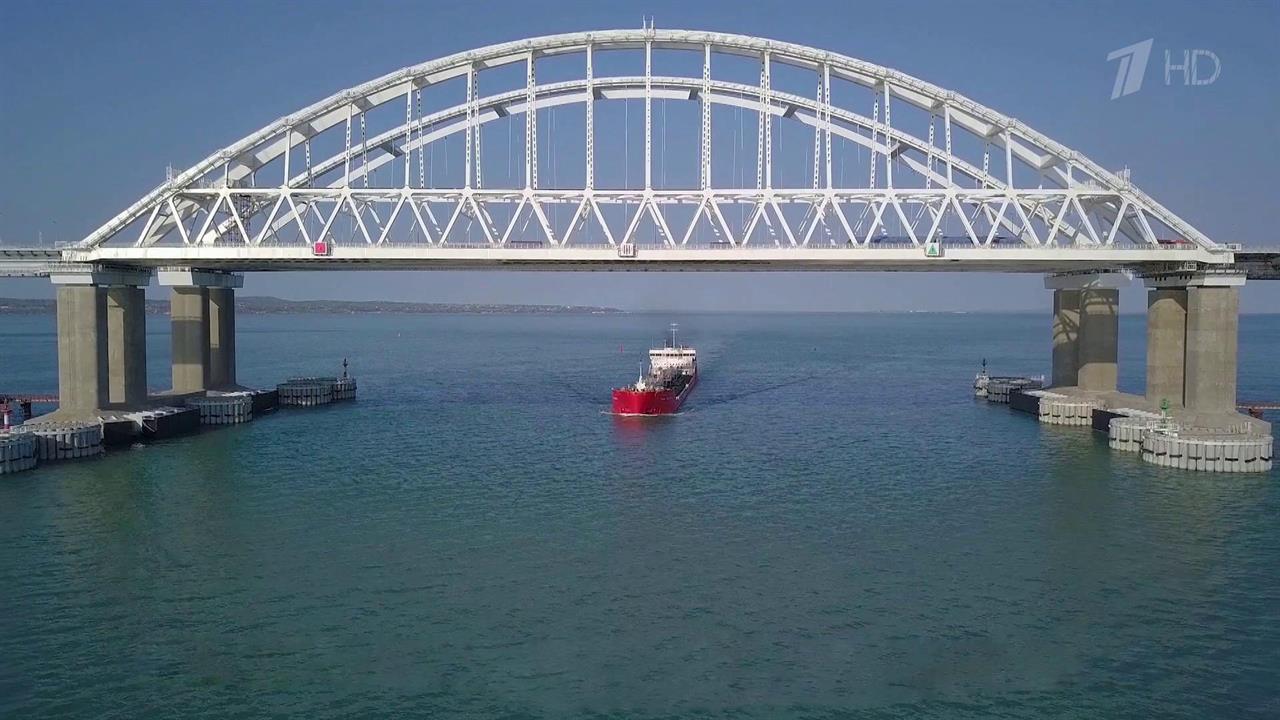 По мосту через Керченский пролив прямо в бархатный сезон к хорошему настроению
