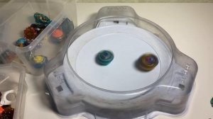 ЗОЛОТОЙ ХАЙПЕРИОН ХАСБРО / РАСПАКОВКА И ОБЗОР / Бейблэйд Бёрст / Beyblade Burst