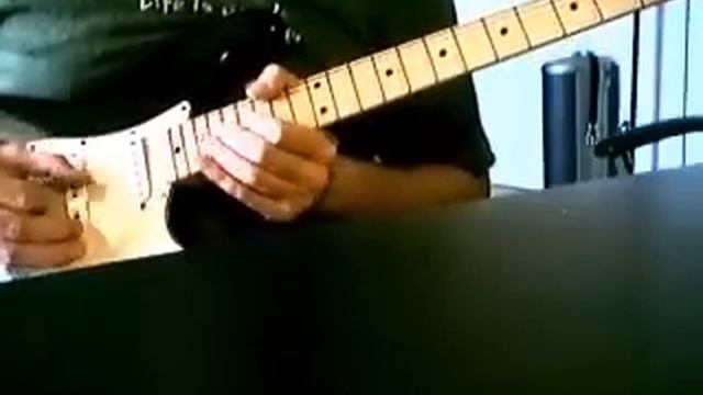 80's Japan Fender Stratocaster 1984 ( E 9402XX ) смотреть онлайн