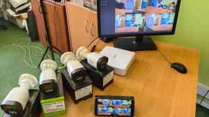 Комплект видеорегистратор HiWatch + 4 уличные камеры Tiandy 2Мп