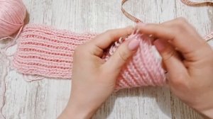 Простая повязка спицами пышной резинкой. Подробный МК