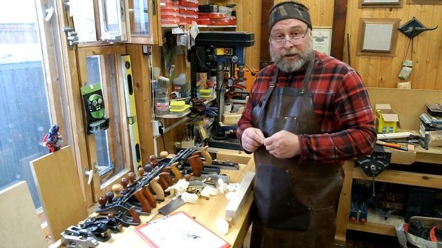 Рубанок с низким углом ножа смотреть онлайн